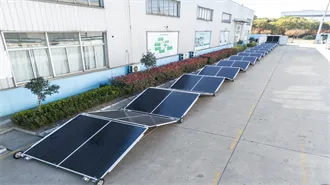 Fast charging of photovoltaic folding containers for field research