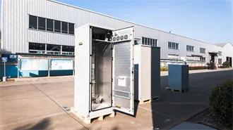1kW Pure Sine Wave Solar Inverter for Small Off‑Grid Systems