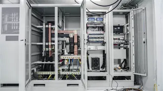 Photovoltaic Panels Vs Solar Panels: A Complete Comparison