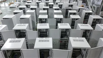 WHAT DOES A COMMERCIAL ENERGY STORAGE SYSTEM COST?