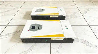 What are the photovoltaic energy storage devices?
