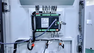Compact Pole-Mounted Solar Power Enclosure for Off-Grid Sites
