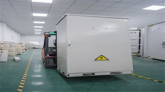 What is the Difference Between a Battery and a BESS?